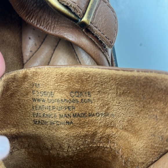 Born Avoca Leather Clog - Size 7 - G76-7 - Picture 7 of 8